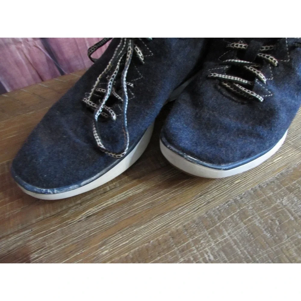 Pendleton Women's Wool Blend Sneakers Navy Blue Vibram Water Resistant Shoes 7